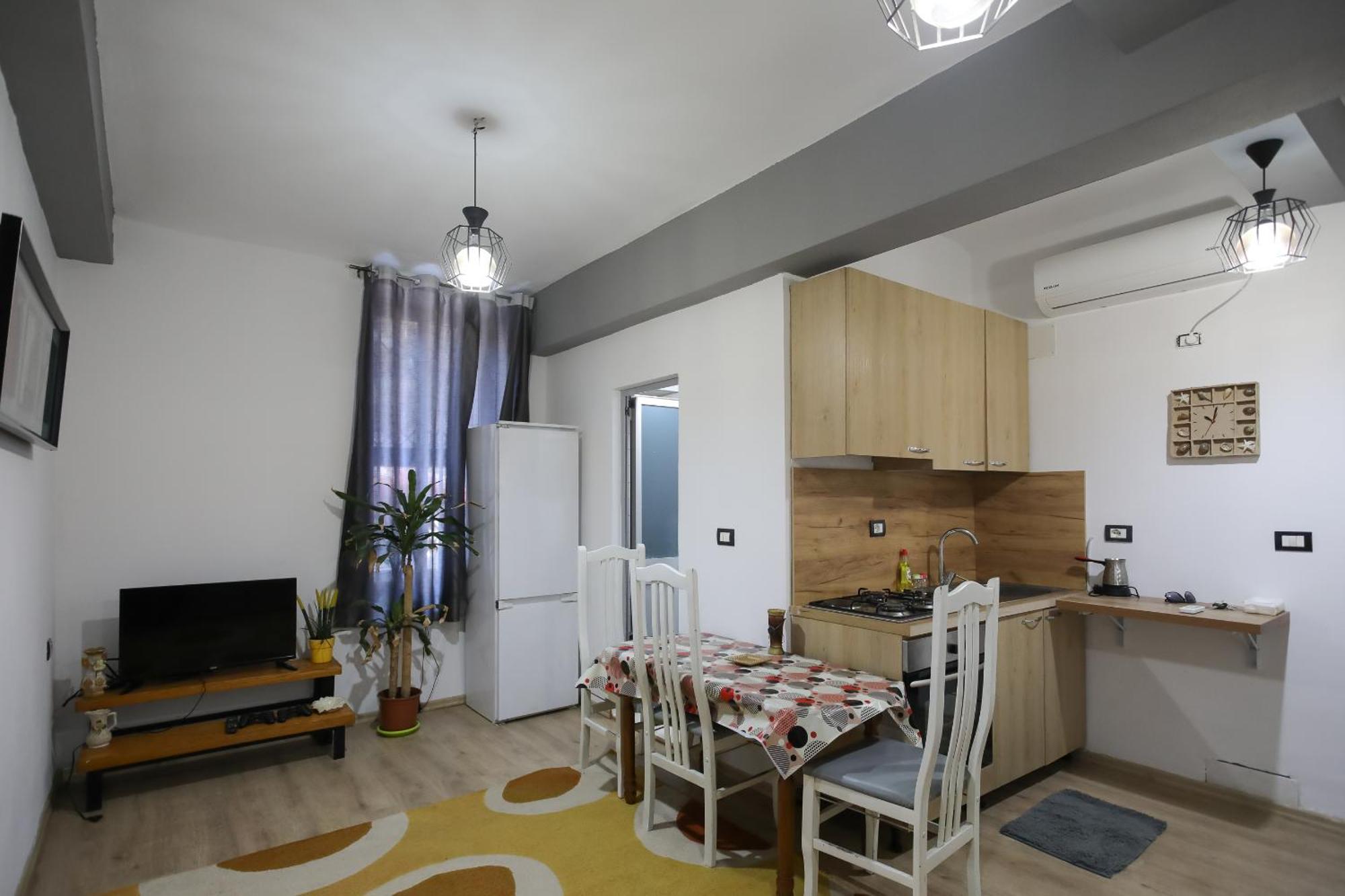 Super Apartment In The Ancient Roman Amphitheater Дуррес Экстерьер фото